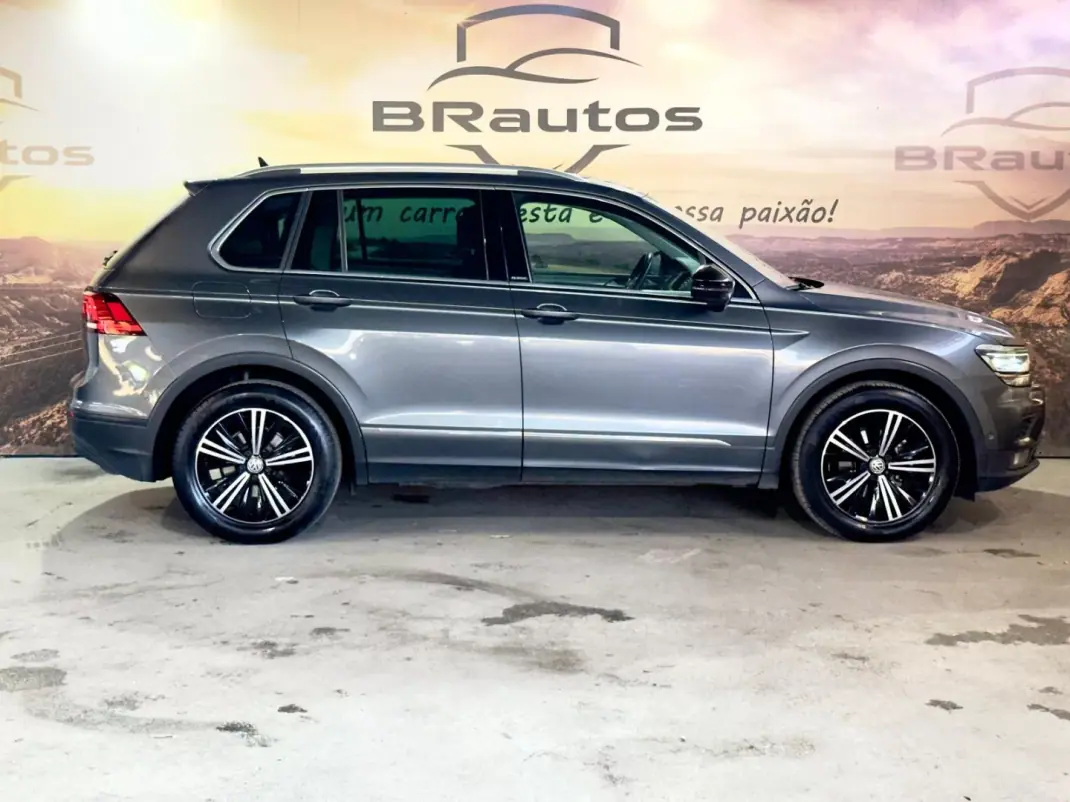 Volkswagen Tiguan 2020 - 29900 EUR, 176496 km - 176496km - foto 5 de 31