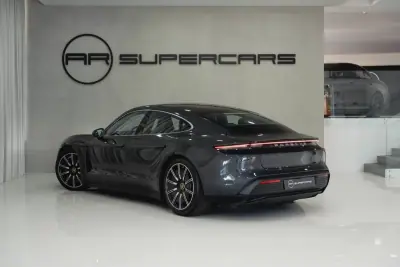 Porsche Taycan 2020 - 59950 EUR, 87282 km - AUTO.MOTO.pt - 87282km - foto 14 de 46