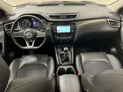 Nissan Qashqai 2017 - 16890 EUR, 117000 km - AUTO.MOTO.pt - 117000km - foto 17 de 40