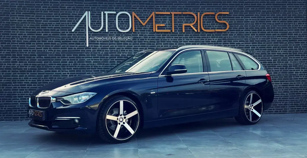 BMW 318 2014 - 14900 EUR, 127000 km - AUTO.MOTO.pt - 127000km - foto 7 de 17