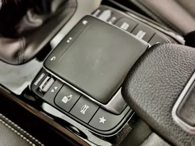 Mercedes-Benz CLA 180 2020 - 19950 EUR, 124000 km - AUTO.MOTO.pt - 124000km - foto 37 de 54