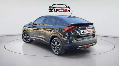 Citroën e-C4 2023 — foto 3 de 15