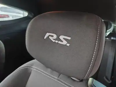 Renault Mégane Coupe 2010 - 18950 EUR, 157000 km - AUTO.MOTO.pt - 157000km - foto 27 de 39