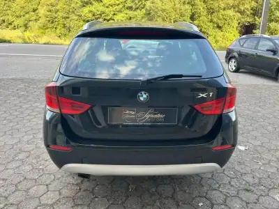 BMW X1 2011 - 12900 EUR, 292000 km - AUTO.MOTO.pt - 292000km - foto 5 de 13