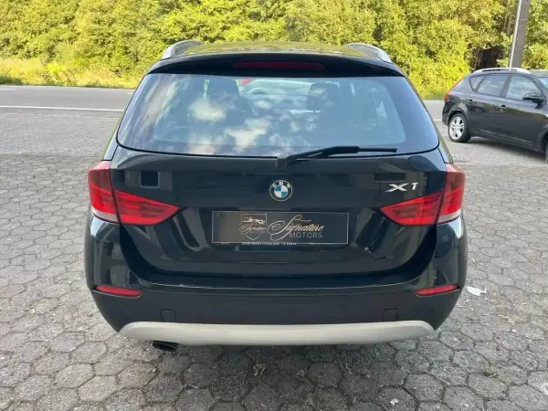 BMW X1 2011 - 12900 EUR, 292000 km - AUTO.MOTO.pt - 292000km - foto 5 de 13