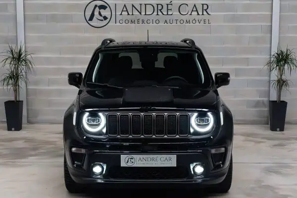 Jeep Renegade 2022 - 23950 EUR, 10796 km - AUTO.MOTO.pt - 10796km - foto 3 de 37
