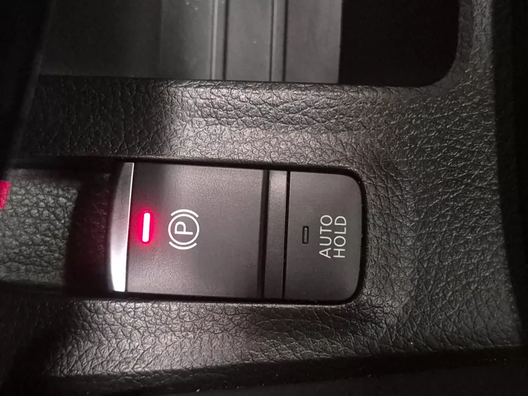 Nissan Qashqai 2020 - 17970 EUR, 92233 km - AUTO.MOTO.pt - 92233km - foto 19 de 30