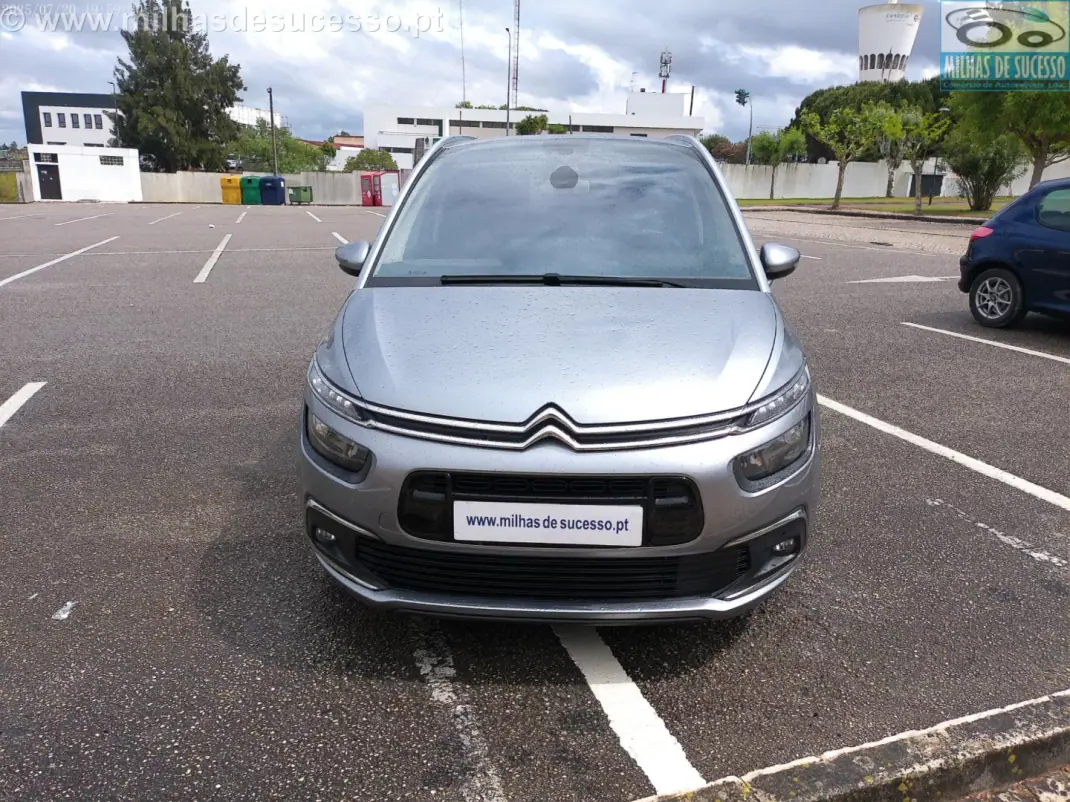 Citroën C4 Spacetourer 2019 - 15500 EUR, 123000 km - AUTO.MOTO.pt - 123000km - foto 20 de 22