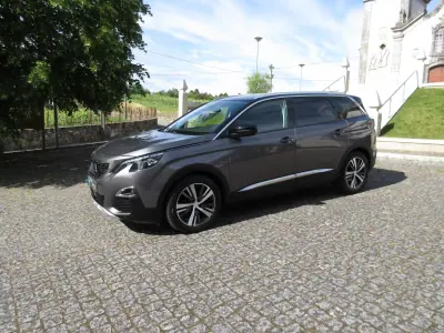 Peugeot 5008 2017 - 20490 EUR, 161000 km - AUTO.MOTO.pt - 161000km - foto 4 de 57