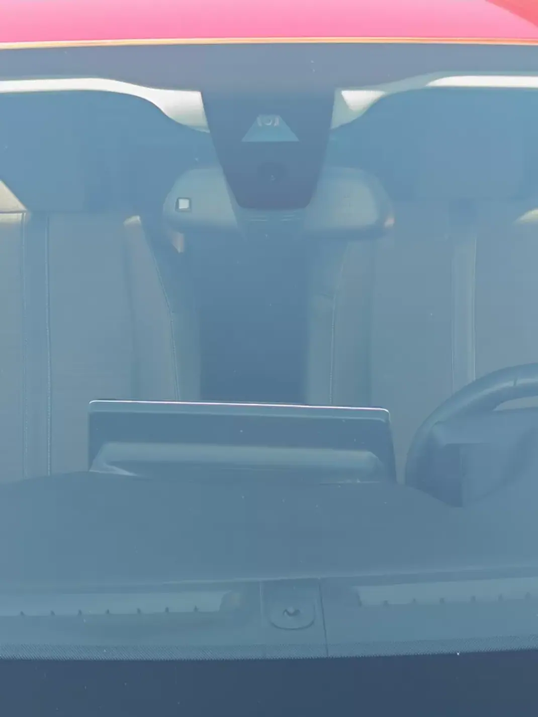 Peugeot 2008 2021 - 18990 EUR, 186919 km - AUTO.MOTO.pt - 186919km - foto 28 de 37