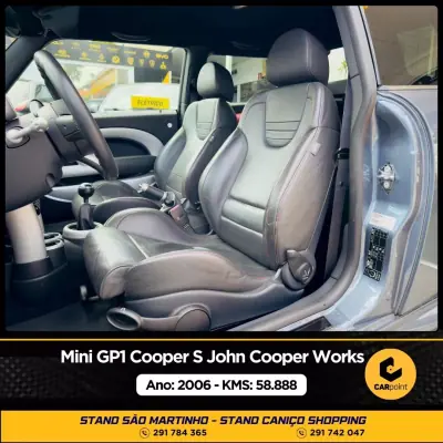 MINI John Cooper Works 2006 - 44900 EUR, 58888 km - AUTO.MOTO.pt - 58888km - foto 14 de 16