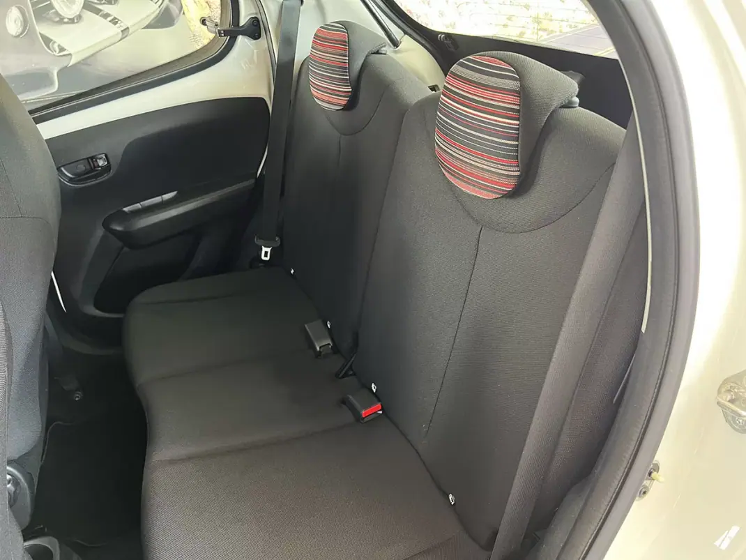 Citroën C1 2020 - 9800 EUR, 67008 km - AUTO.MOTO.pt - 67008km - foto 18 de 19