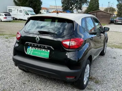 Renault Captur 2017 - 12500 EUR, 112400 km - AUTO.MOTO.pt - 112400km - foto 9 de 27