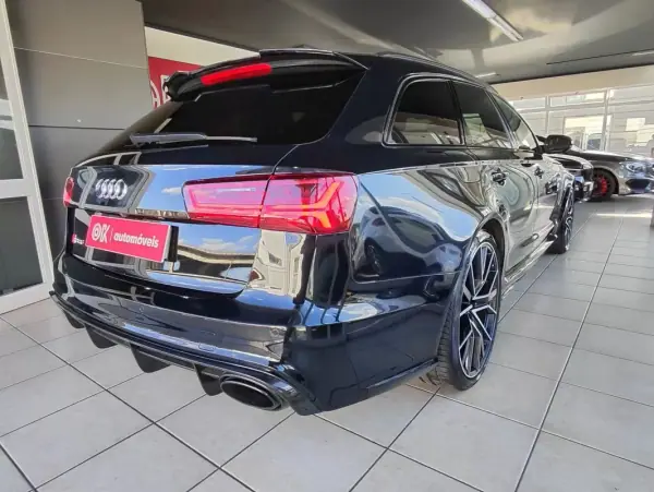 Audi RS6 Avant 2017 - 76500 EUR, 157500 km - AUTO.MOTO.pt - 157500km - foto 11 de 48