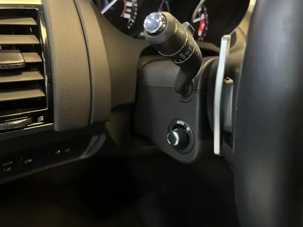 Jaguar F-Type 2019 - 47990 EUR, 45000 km - AUTO.MOTO.pt - 45000km - foto 44 de 47