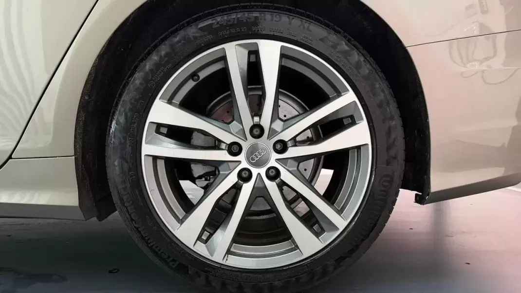 Audi A6 2019 - 34990 EUR, 140670 km - AUTO.MOTO.pt - 140670km - foto 15 de 37