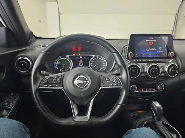 Nissan Juke 2023 - 26500 EUR, 29545 km - AUTO.MOTO.pt - 29545km - foto 11 de 16