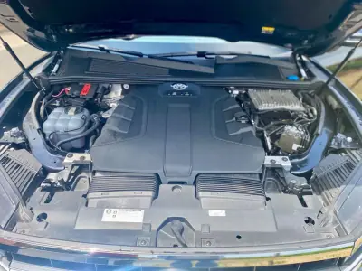 Volkswagen Touareg 2019 - 47500 EUR, 111935 km - AUTO.MOTO.pt - 111935km - foto 23 de 25