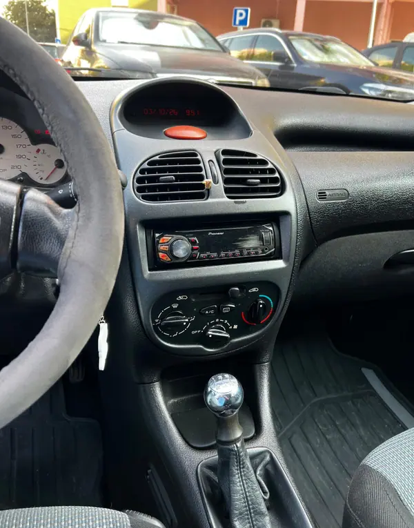 Peugeot 206 SW 1.1 Colorline 2003 Petrol