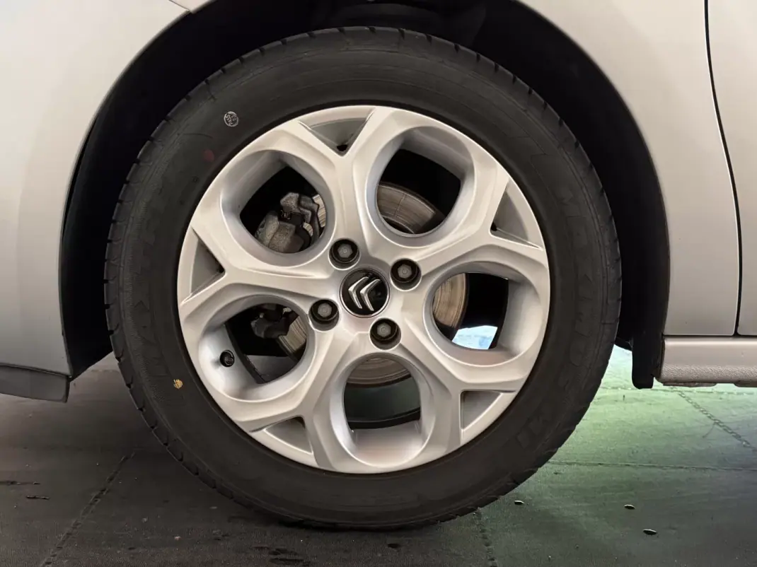 Citroën C3 2016 - 7900 EUR, 84451 km - AUTO.MOTO.pt - 84451km - foto 8 de 21
