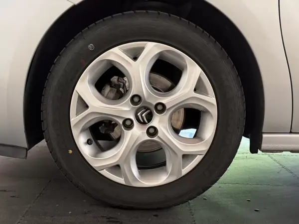 Citroën C3 2016 - 7900 EUR, 84451 km - AUTO.MOTO.pt - 84451km - foto 8 de 21