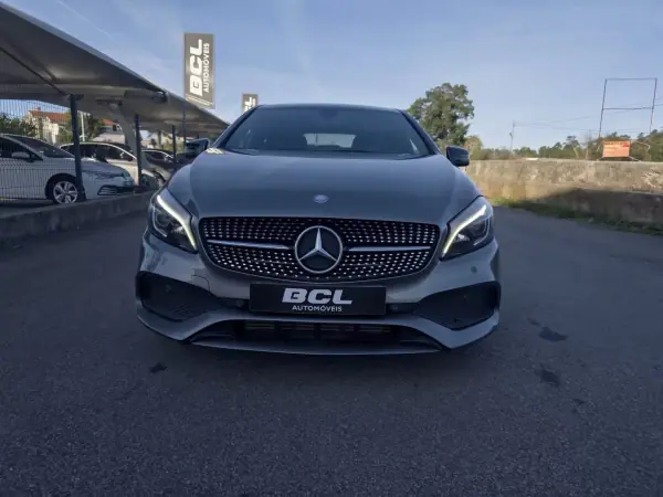 Mercedes-Benz A 200 2015 — foto 2 de 34