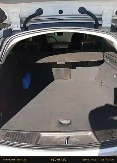 Opel Insignia 2011 - 6500 EUR, 225000 km - 225000km - foto 10 de 10
