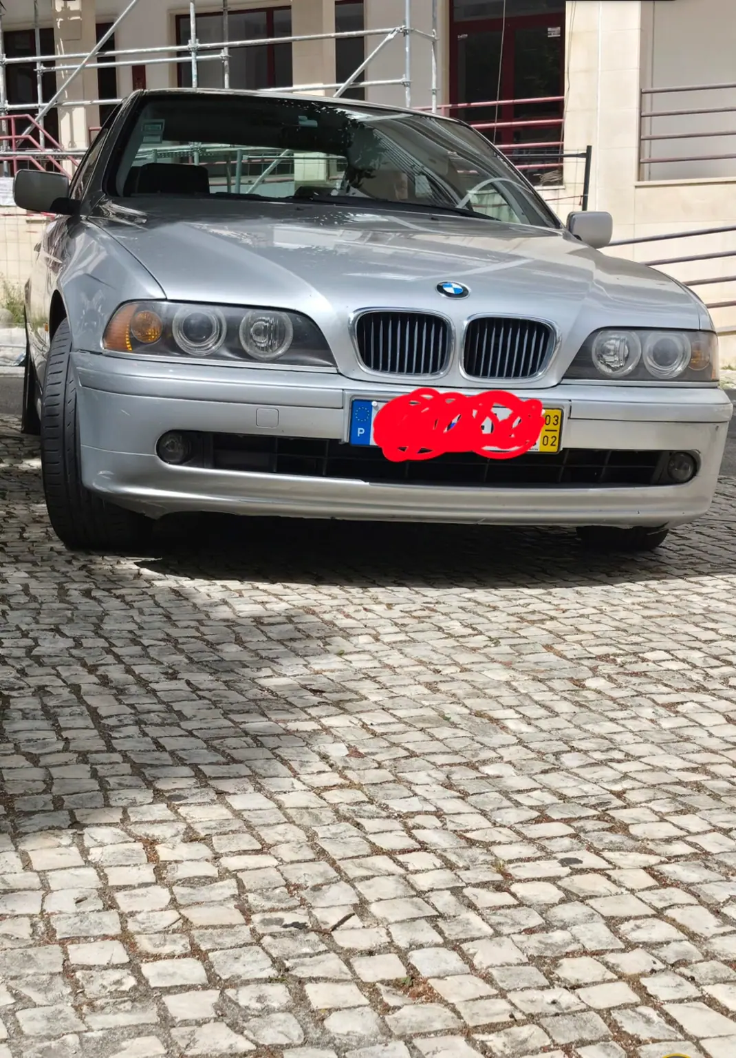 BMW 520 2003 - 4500 EUR, 300000 km - AUTO.MOTO.pt - 300000km - foto 1 de 23