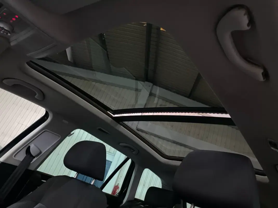 Volkswagen Golf Variant 2008 - 7950 EUR, 267609 km - AUTO.MOTO.pt - 267609km - foto 17 de 20