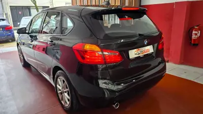 BMW 216 Active Tourer 2016 - 14350 EUR, 164784 km - AUTO.MOTO.pt - 164784km - foto 9 de 71