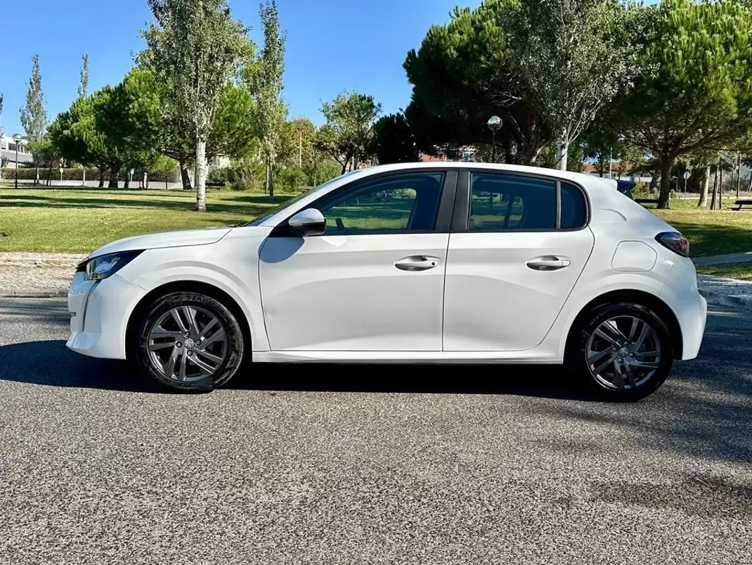 Peugeot 208 2021 - 10980 EUR, 80000 km - 80000km - foto 5 de 44