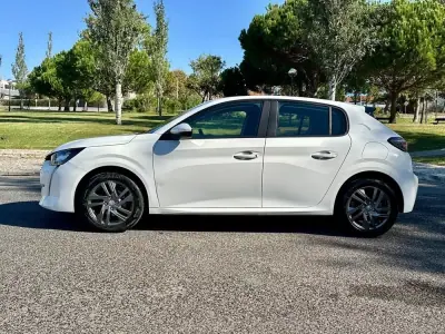Peugeot 208 2021 - 10980 EUR, 80000 km - 80000km - foto 5 de 44