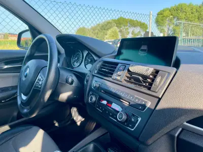 BMW 116 2015 - 14500 EUR, 157861 km - AUTO.MOTO.pt - 157861km - foto 24 de 29