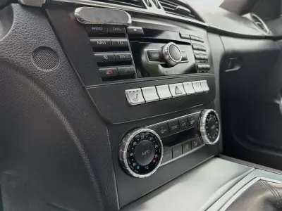 Mercedes-Benz C 180 2012 - 14950 EUR, 285000 km - AUTO.MOTO.pt - 285000km - foto 20 de 20