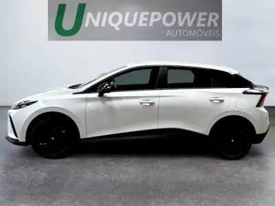 MG MG4 2023 - 18989 EUR, 24822 km - AUTO.MOTO.pt - 24822km - foto 8 de 17