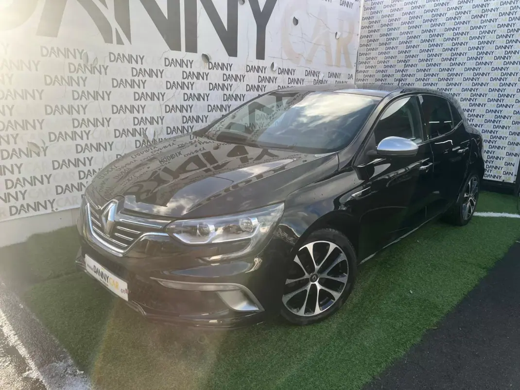Renault Mégane 2016 - 15750 EUR, 120000 km - AUTO.MOTO.pt - 120000km - foto 1 de 8