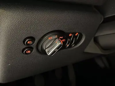 MINI Cooper 2014 - 12500 EUR, 125100 km - AUTO.MOTO.pt - 125100km - foto 7 de 14