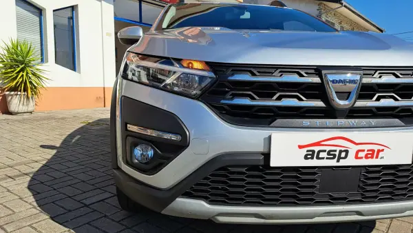 Dacia Sandero 2022 - 14900 EUR, 110660 km - AUTO.MOTO.pt - 110660km - foto 11 de 33