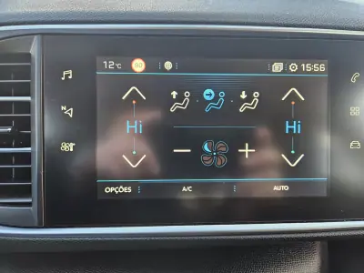 Peugeot 308 SW 2019 - 13800 EUR, 77780 km - AUTO.MOTO.pt - 77780km - foto 28 de 44