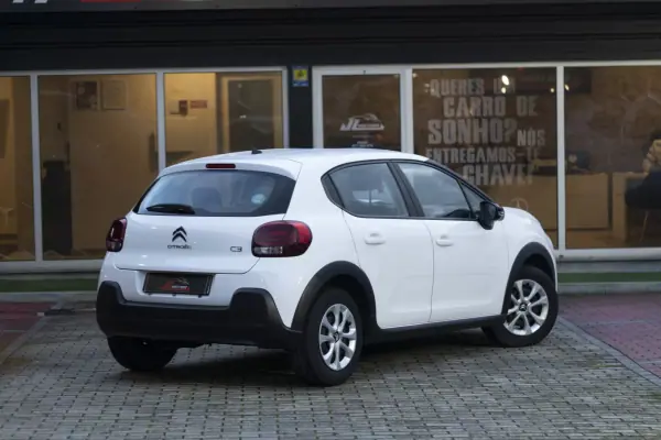 Citroën C3 2018 - 9500 EUR, 130900 km - AUTO.MOTO.pt - 130900km - foto 19 de 23