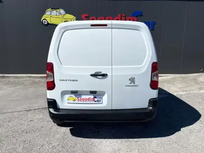 Peugeot 2019 - 12300 EUR, 92000 km - AUTO.MOTO.pt - 92000km - foto 5 de 19