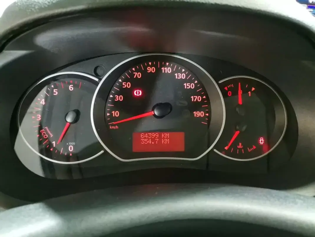 Renault Kangoo 2020 - 20750 EUR, 64000 km - AUTO.MOTO.pt - 64000km - foto 4 de 5