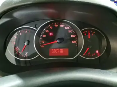 Renault Kangoo 2020 - 20750 EUR, 64000 km - AUTO.MOTO.pt - 64000km - foto 4 de 5