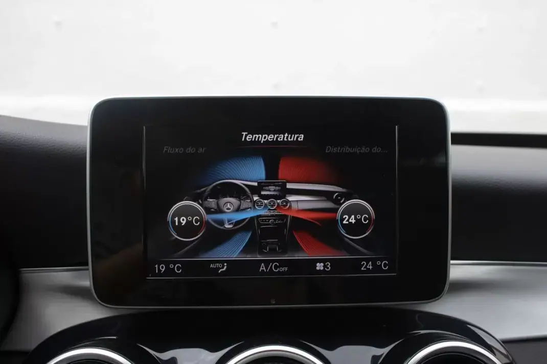 Mercedes-Benz C 220 2017 - 22750 EUR, 192000 km - AUTO.MOTO.pt - 192000km - foto 33 de 40