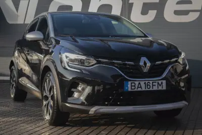 Renault Captur 2023 — foto 4 de 26