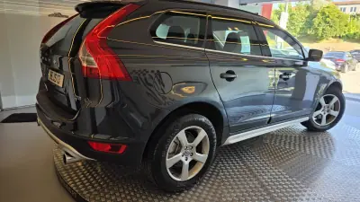 Volvo XC 60 2010 - 15900 EUR, 176365 km - AUTO.MOTO.pt - 176365km - foto 23 de 55