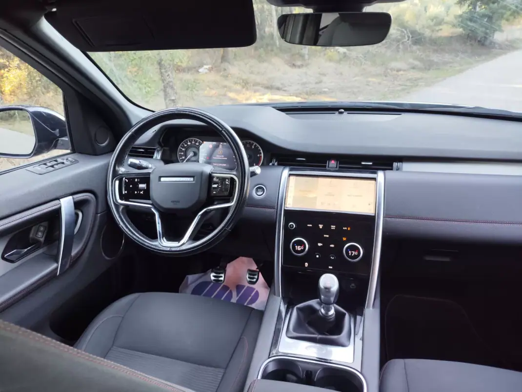 Land Rover Discovery Sport 2021 - 22000 EUR, 116100 km - 116100km - foto 24 de 27