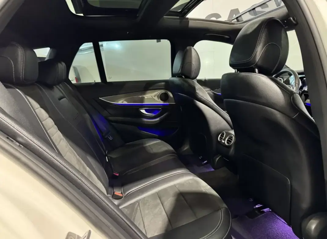 Mercedes-Benz E 220 2017 - 23900 EUR, 348000 km - 348000km - foto 48 de 58