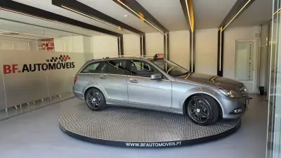 Mercedes-Benz C 180 2014 - 9900 EUR, 299370 km - AUTO.MOTO.pt - 299370km - foto 9 de 52