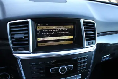Mercedes-Benz ML 350 2012 - 22500 EUR, 212000 km - 212000km - foto 24 de 28